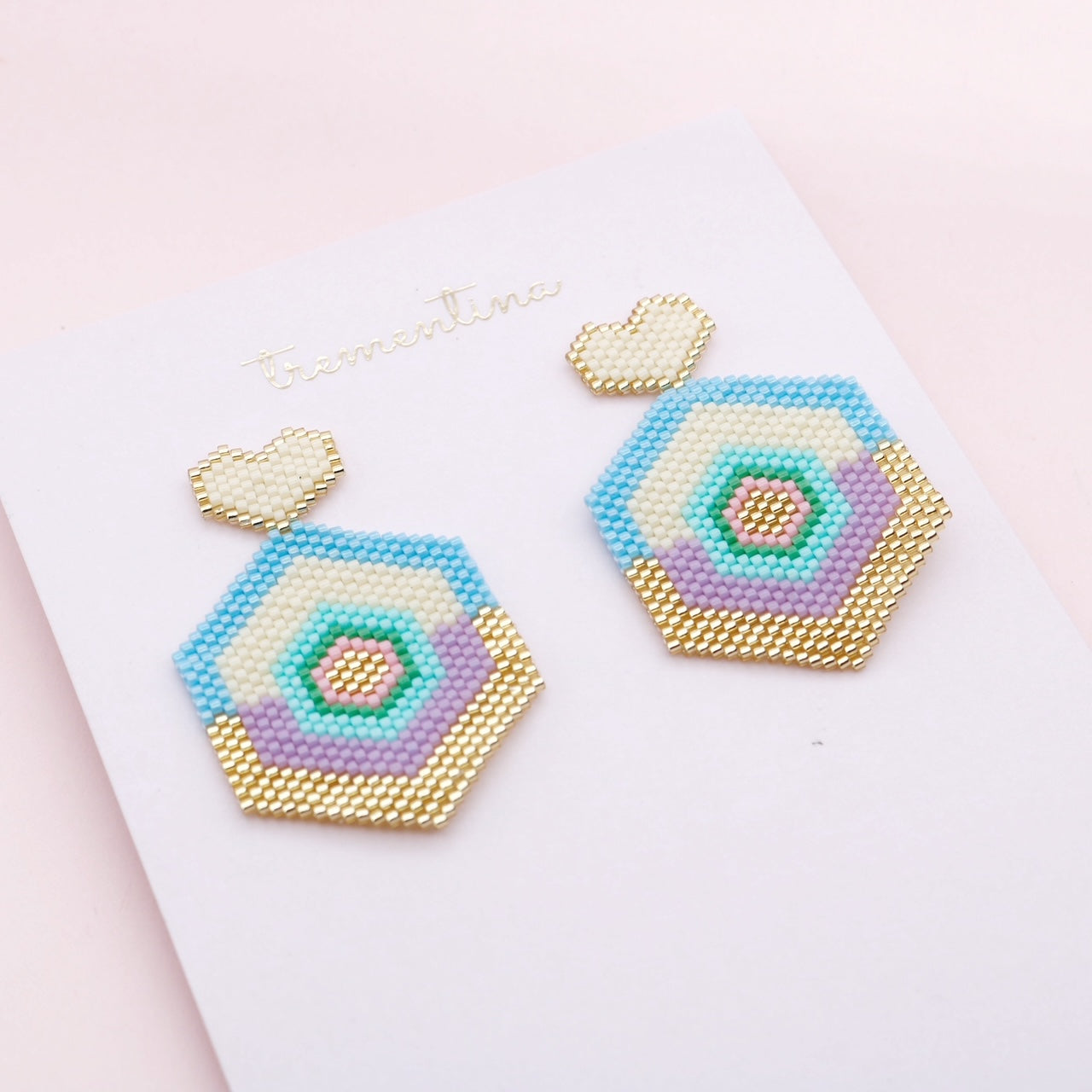 Aretes Hexágono Pastel Topo Corazón