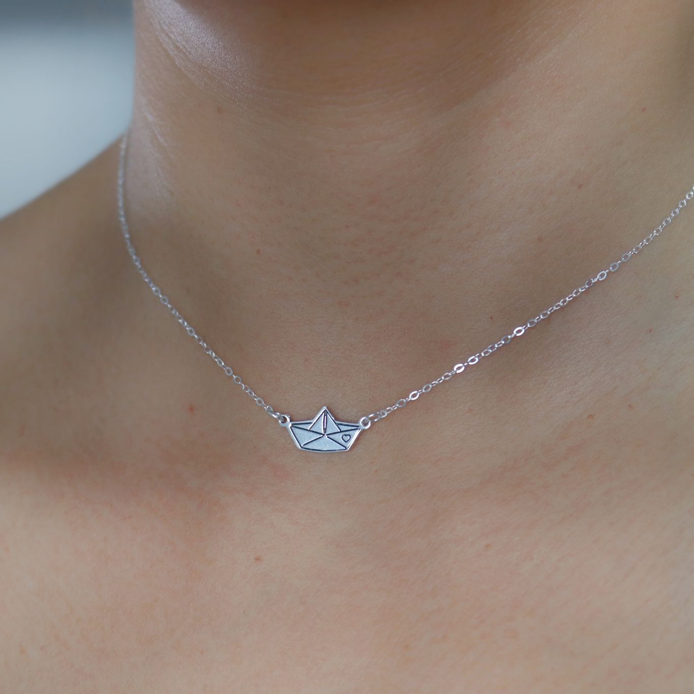 Collar de Plata Barquito de Papel Origami
