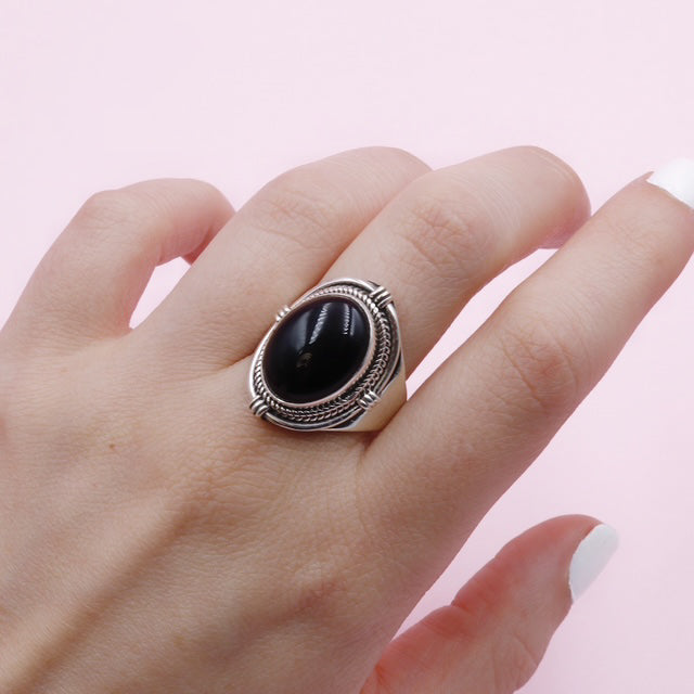 Anillo en Plata con Piedra Natural Onix
