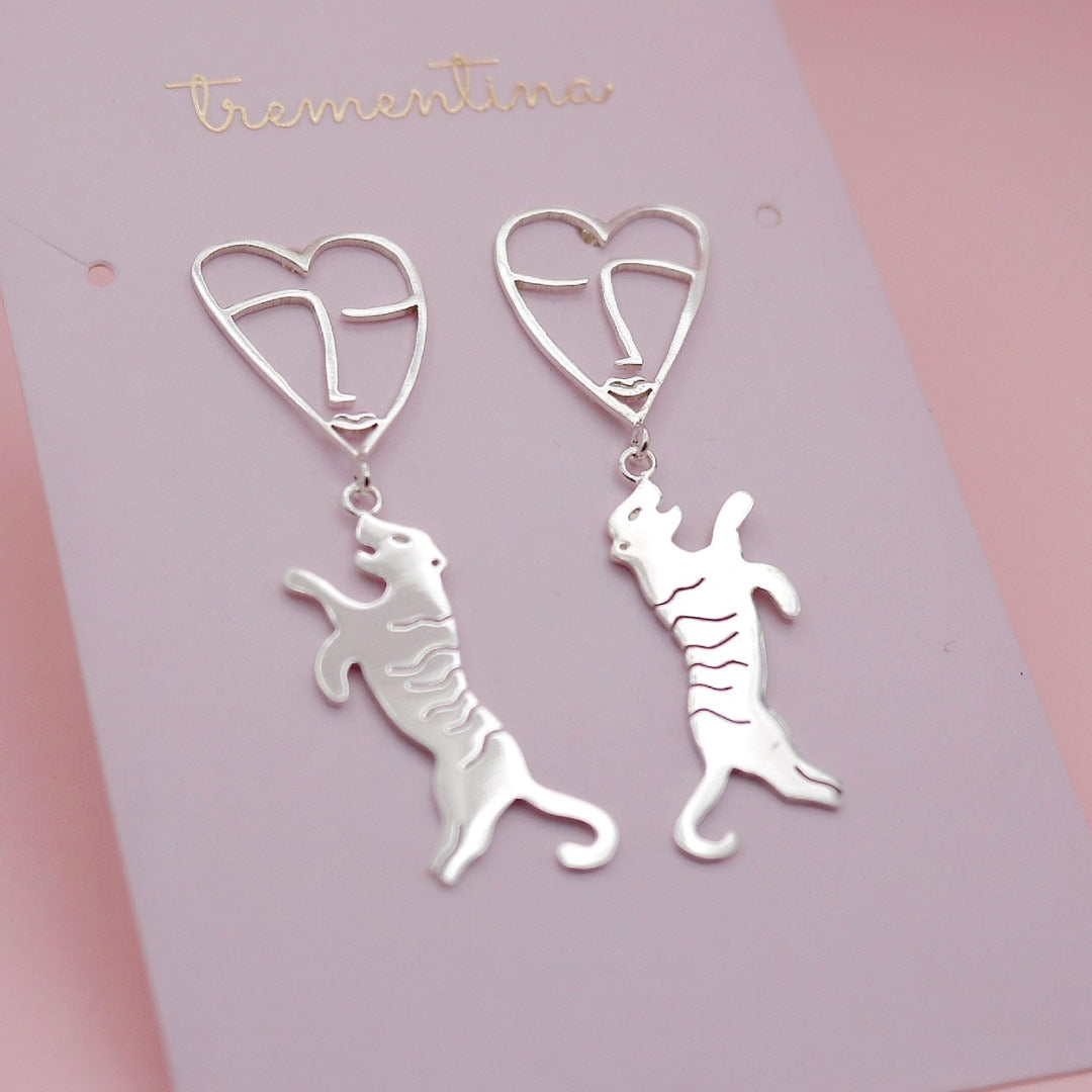 Aretes Corazón Tigre en Plata