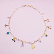 Collar Colombia Charms Dorado – Viaje y Raíces Versión 2