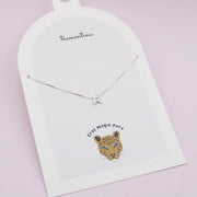 Collar Sencillo Letra Plata