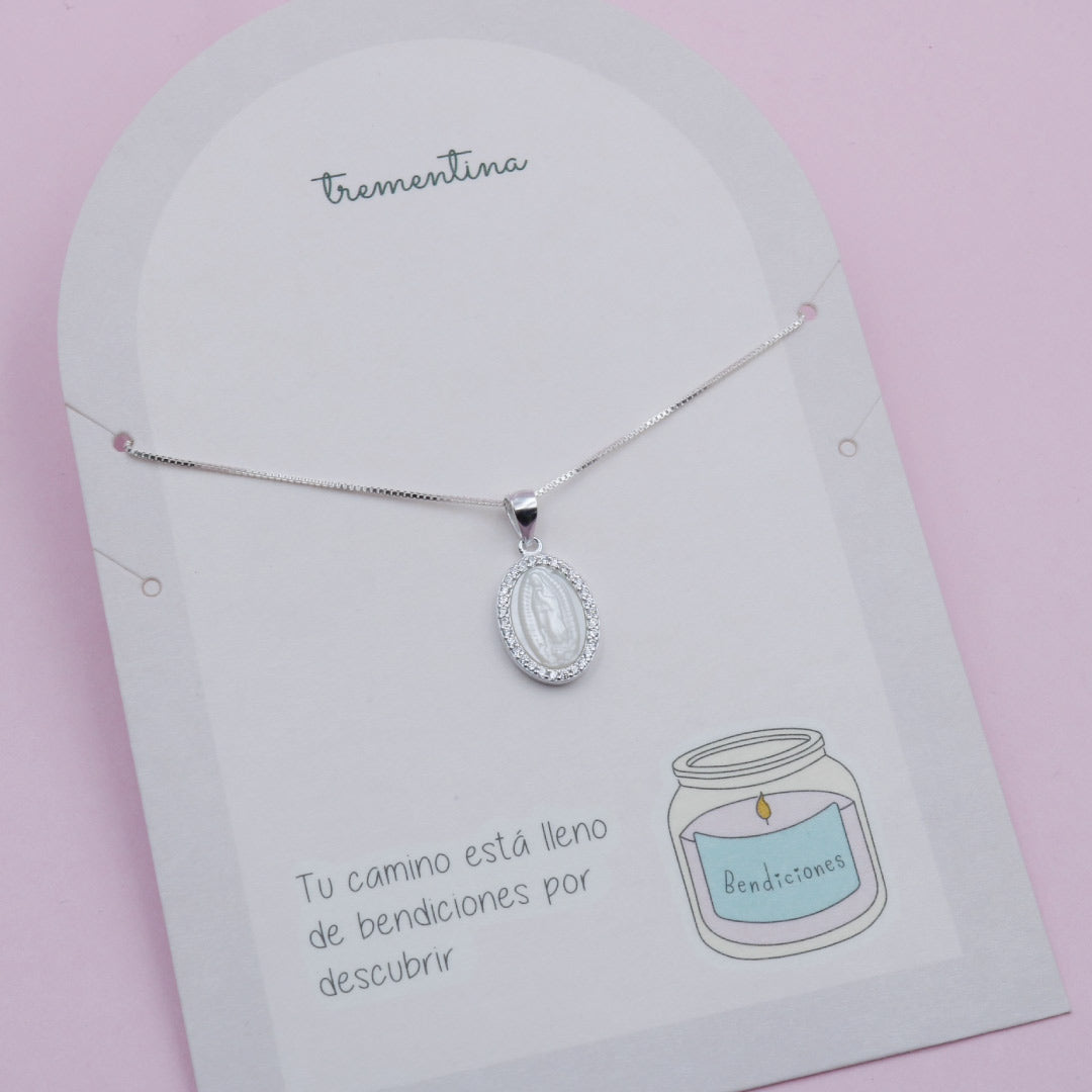 Collar Virgen en plata con Circones
