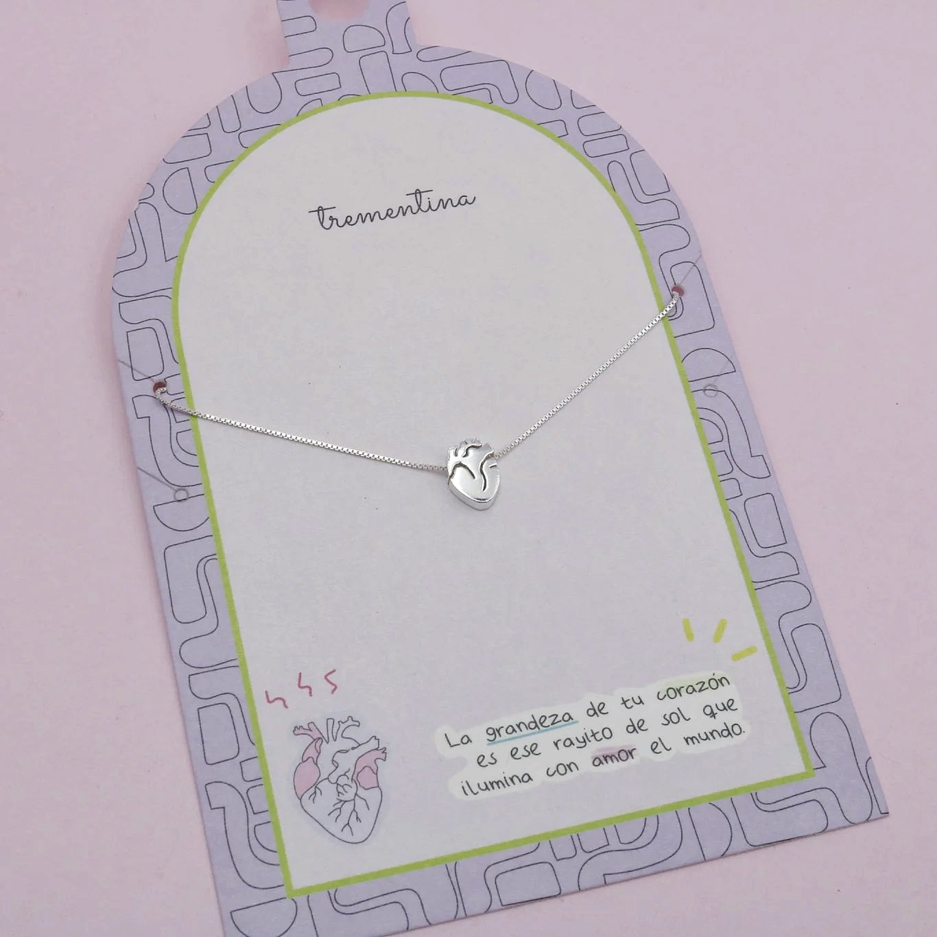 Collar en Plata Un Corazón que Late