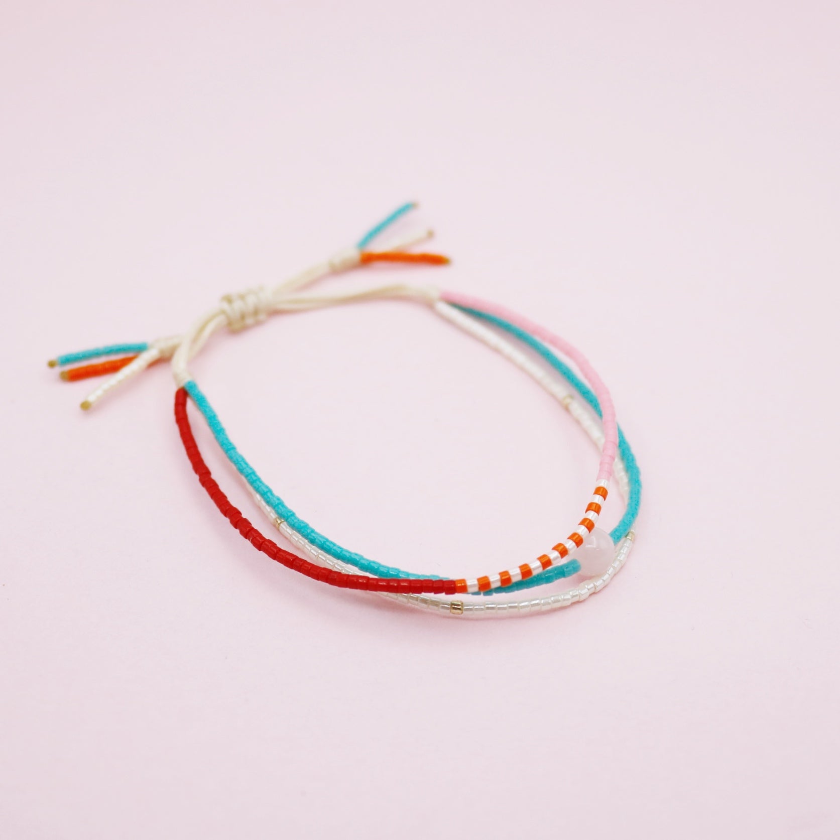 Pulsera Triple Cuarzo Rosa Ojitos