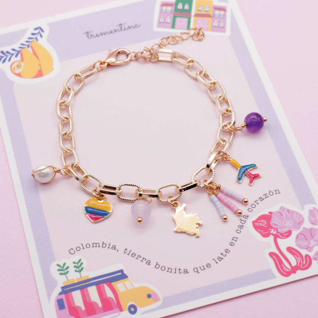 Pulsera Colombia con Charms Dorada – Viaje y Raíces Versión 2