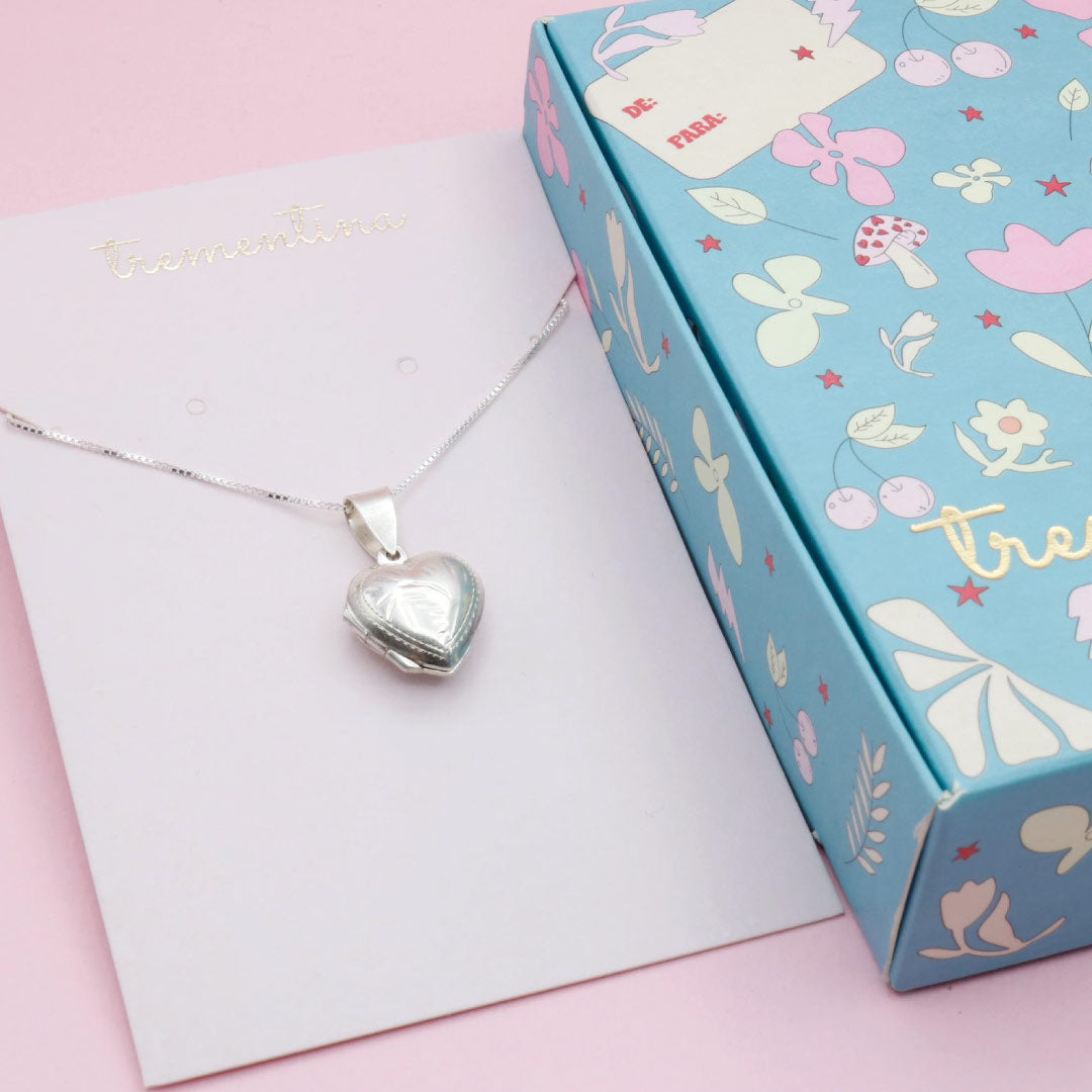 Relicario Corazón Franjas en Plata