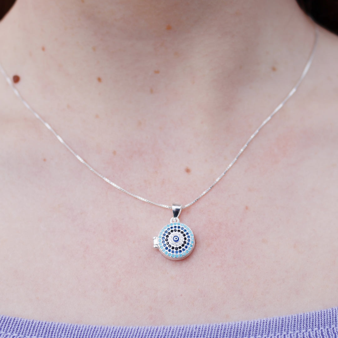 Relicario en Plata Pequeño Ojo