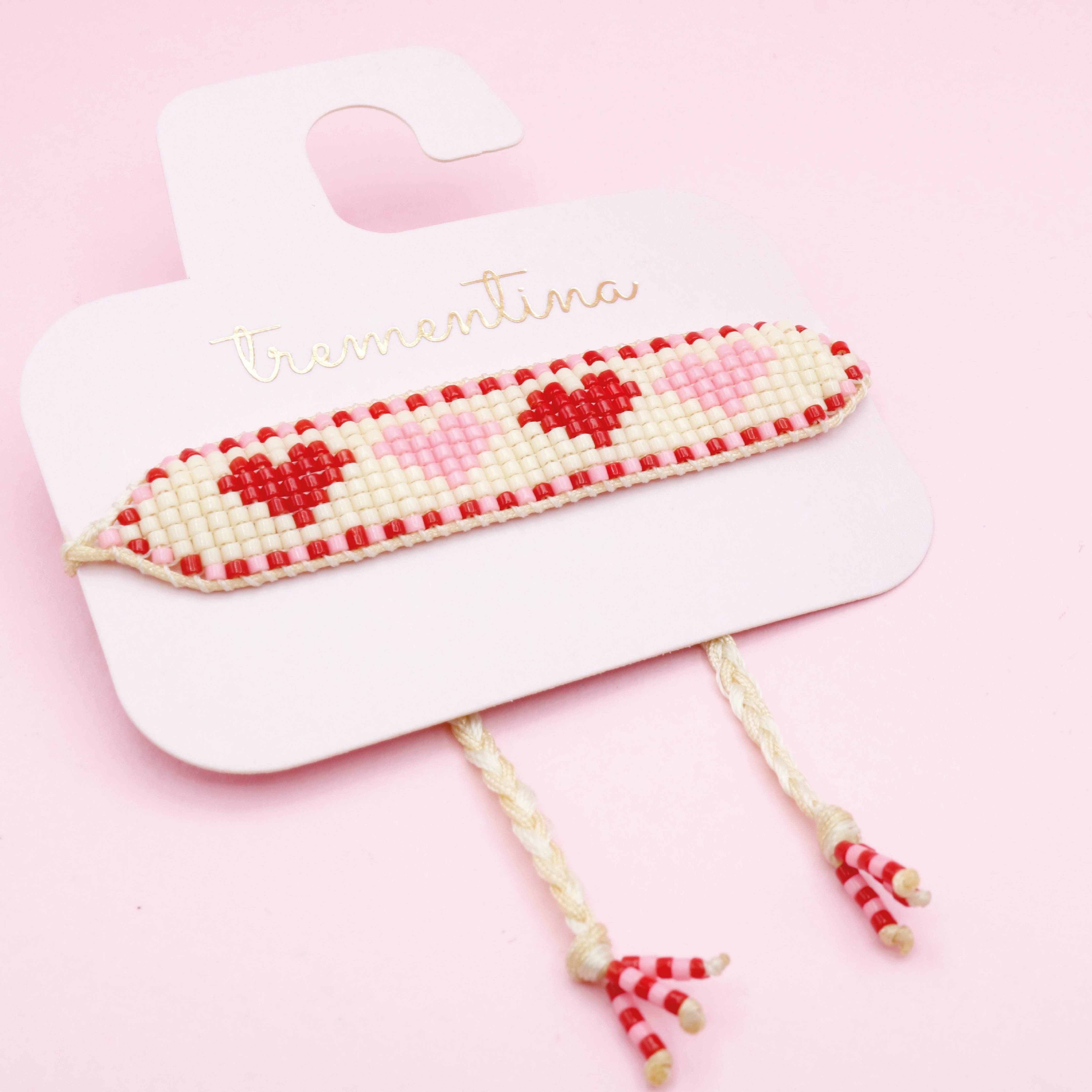 Pulsera Tejida Corazón Rojo